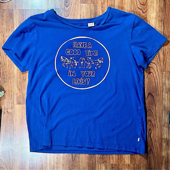 Levi’s "Have a good time in your Levi’s" cropped blue scooped T-shirt womens M - Picture 1 of 7